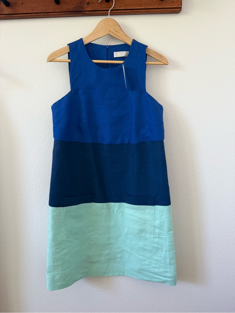 Carleen Colorblock Sleeveless Line Shift Dress in Royal, Navy & Mint.  NWT
